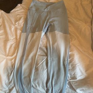 Niki b X gymshark leggings (sold out)